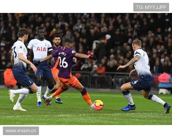 利物浦对阵莱斯特城英超焦点战走势与胜负前瞻解析关键球员状态战术博弈全解读